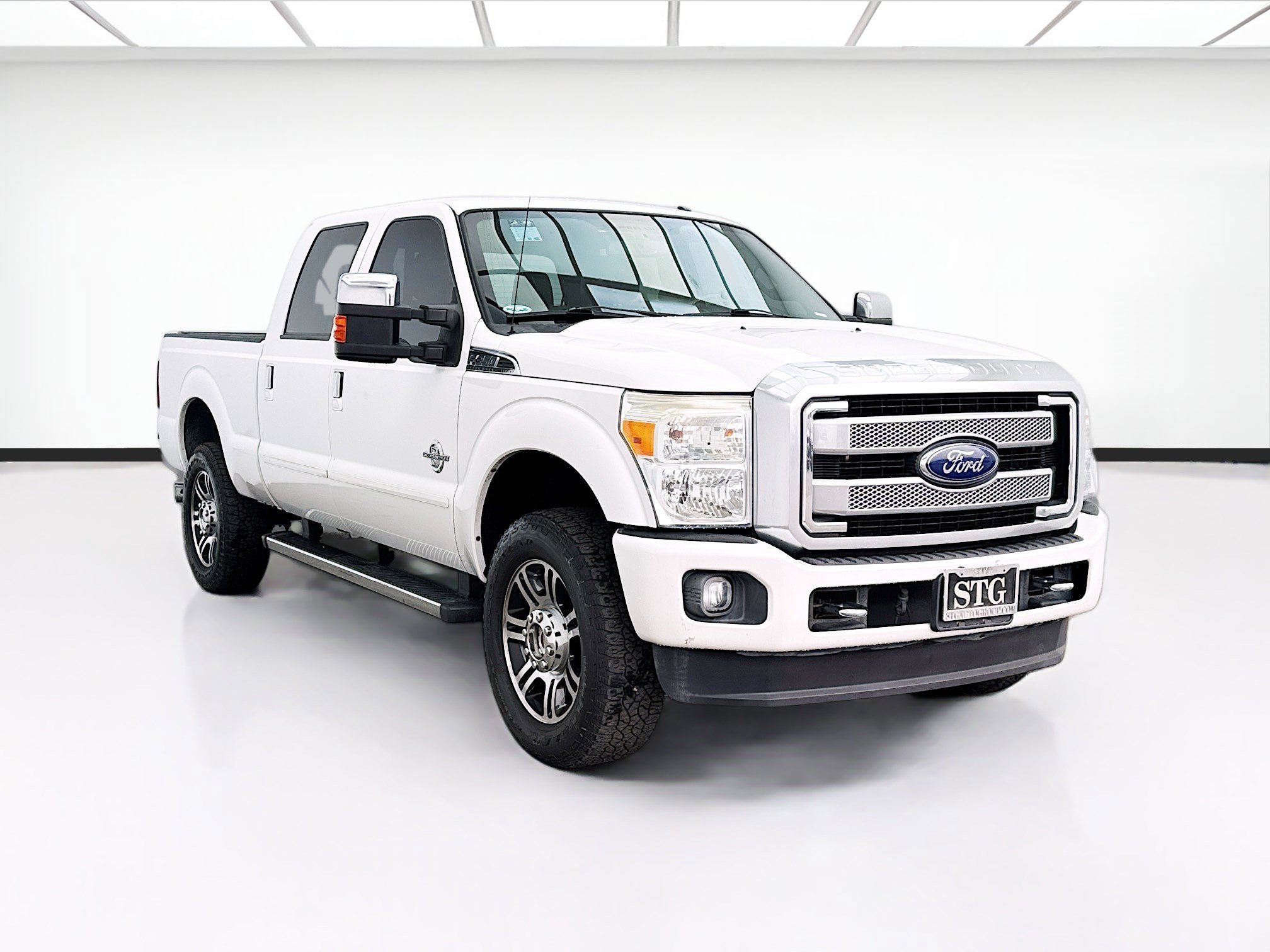 Used 2015 Ford F350 Platinum image 3