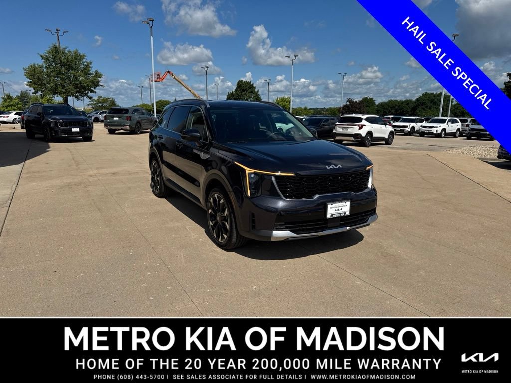 Used 2025 Kia Sorento EX FWD image 7