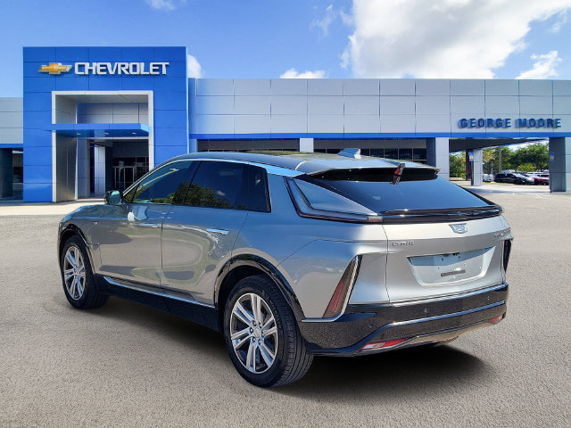 Certified 2024 Cadillac Lyriq Tech AWD/4WD image 3