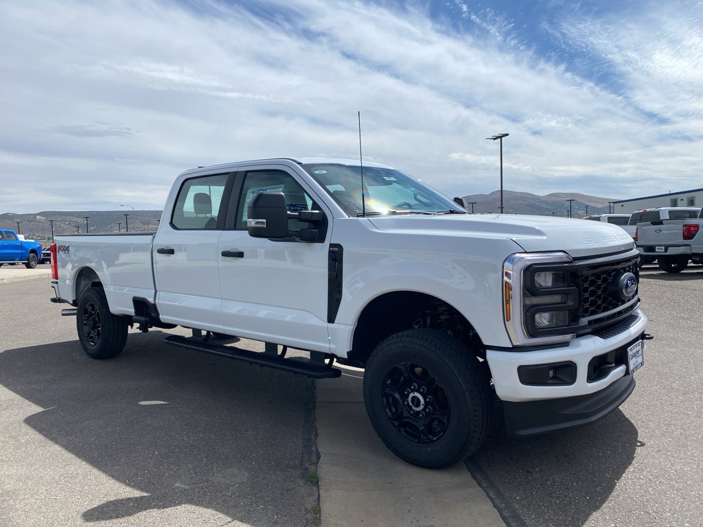 New 2026 Ford F350 4x4 Crew Cab Super Duty image 19