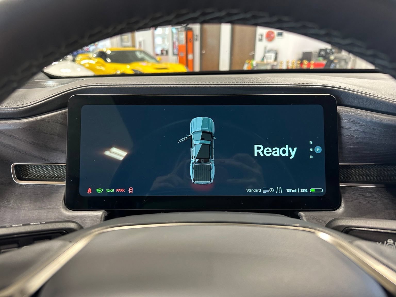 Used 2023 Rivian R1T Adventure AWD/4WD image 23