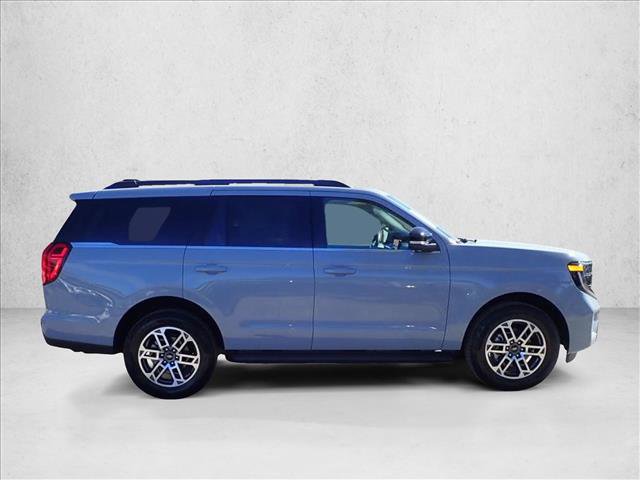 New 2026 Ford Expedition Active image 5