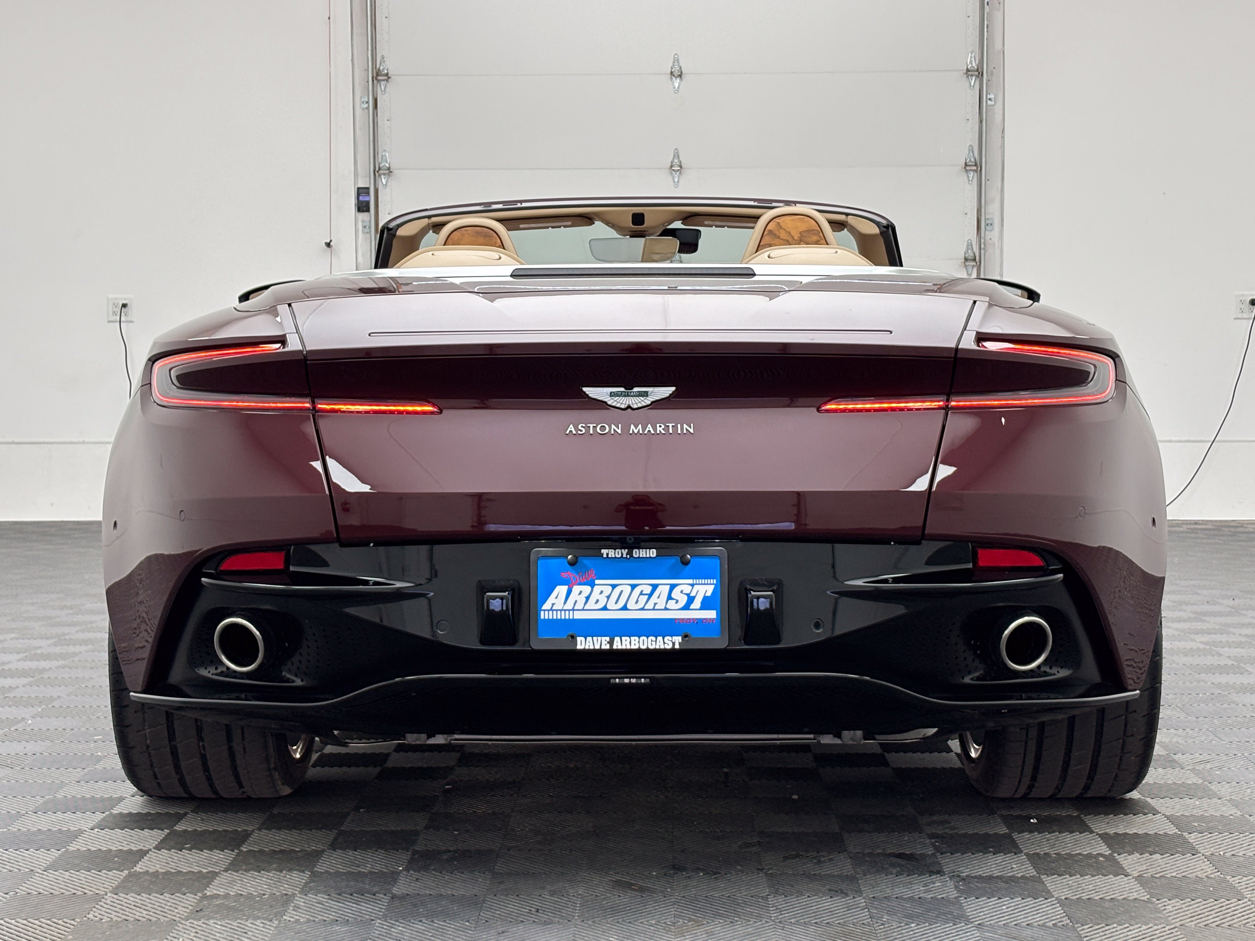 Used 2019 Aston Martin DB11 Volante RWD image 59