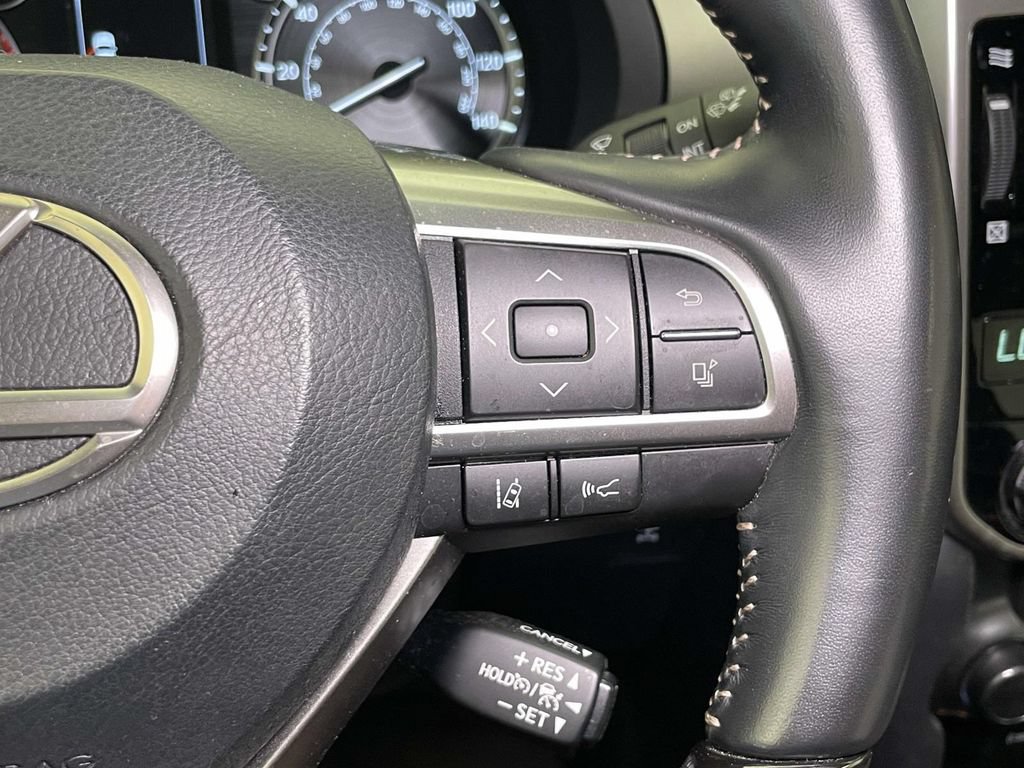 Used 2023 Lexus GX 460 Premium w/ Premium Package AWD/4WD image 34