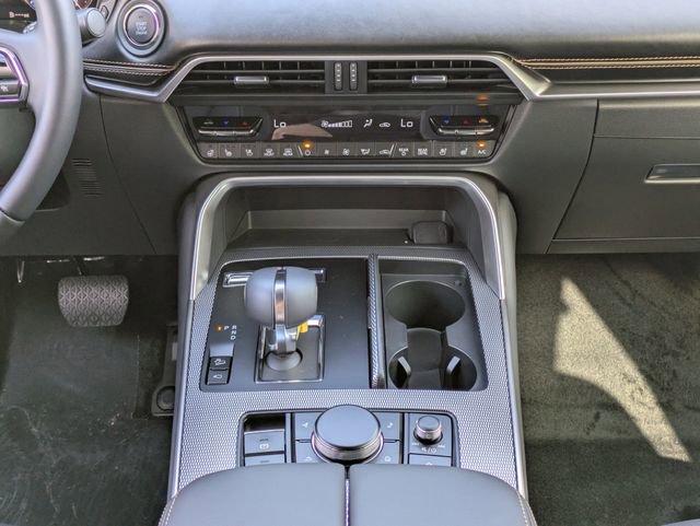 New 2026 MAZDA CX-90 Plug-In Hybrid w/ Premium Plus image 19