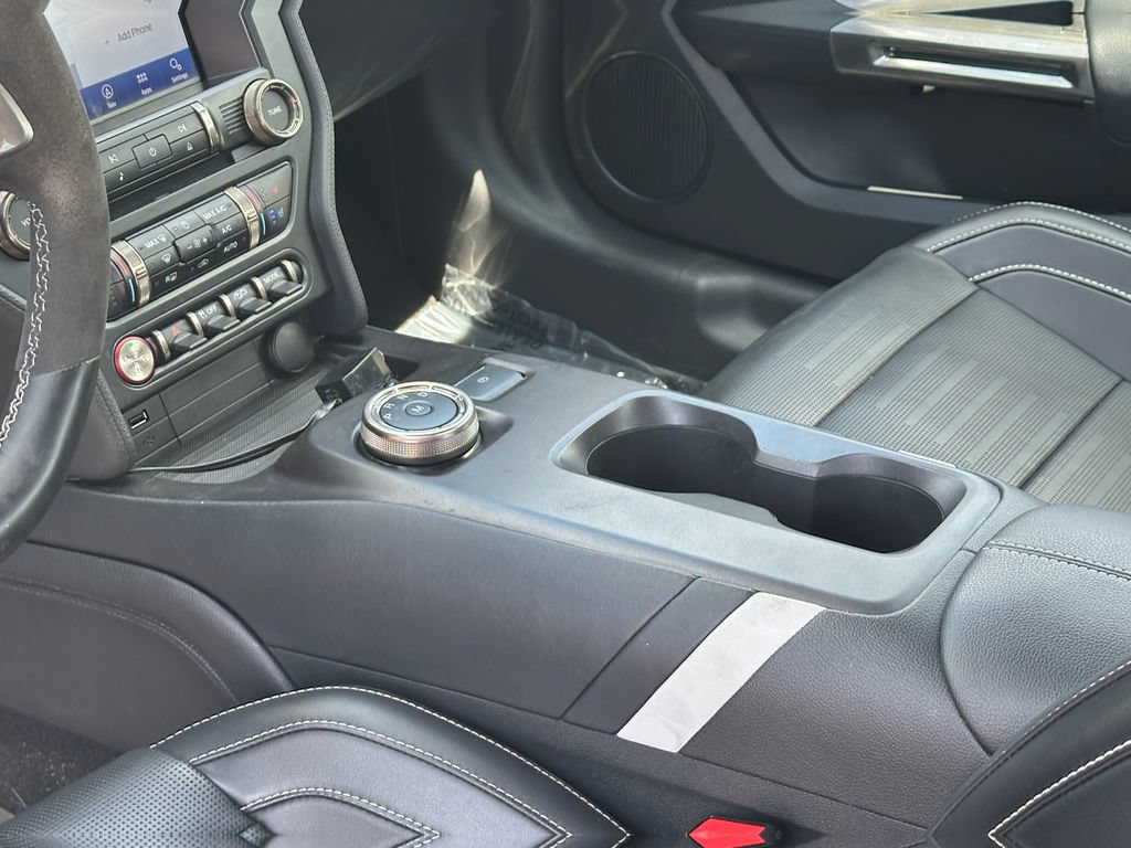 Used 2020 Ford Mustang Shelby GT500 w/ Technology Package RWD image 17