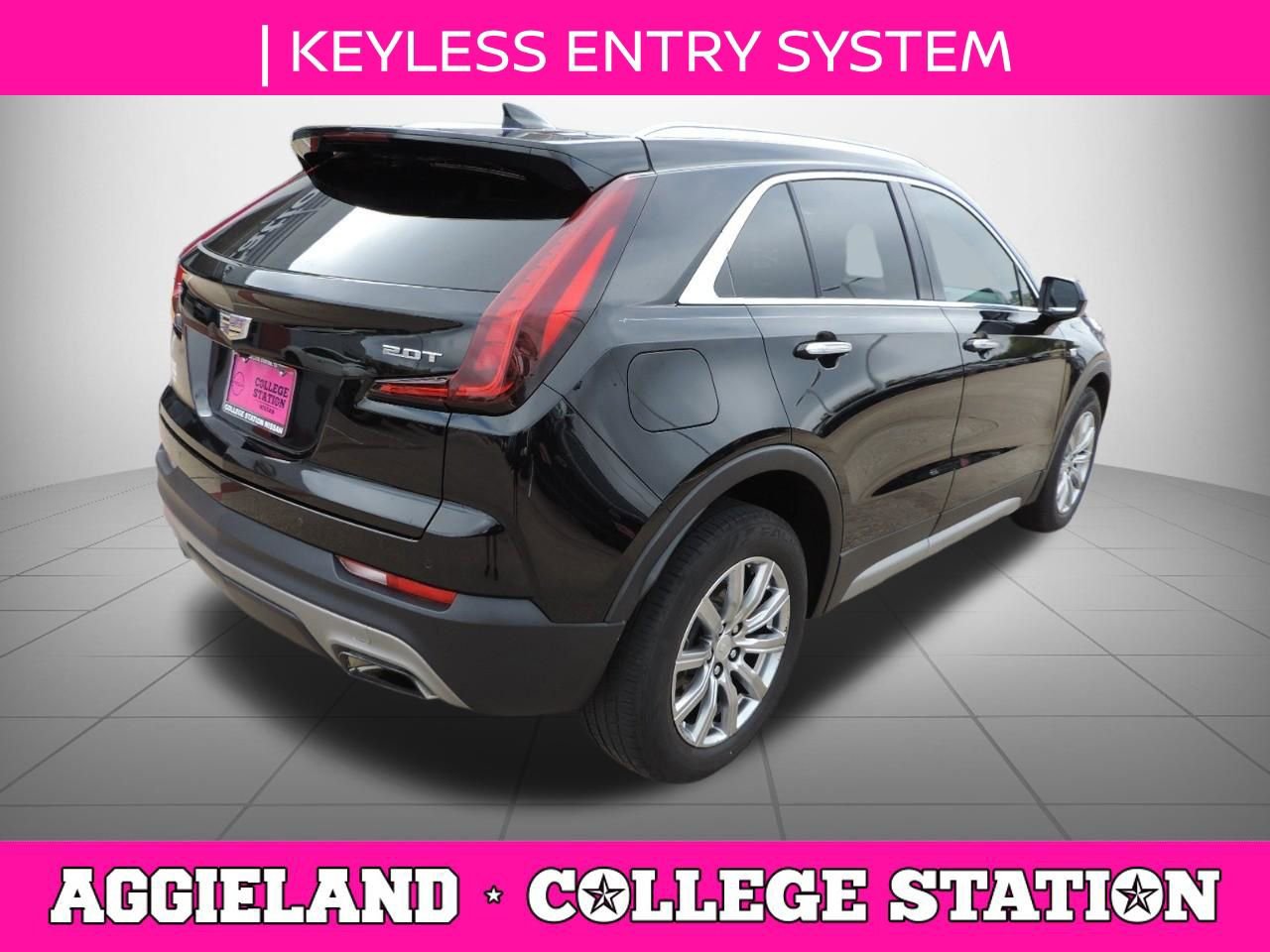 Used 2019 Cadillac XT4 Premium Luxury w/ Cold Weather Package FWD image 4