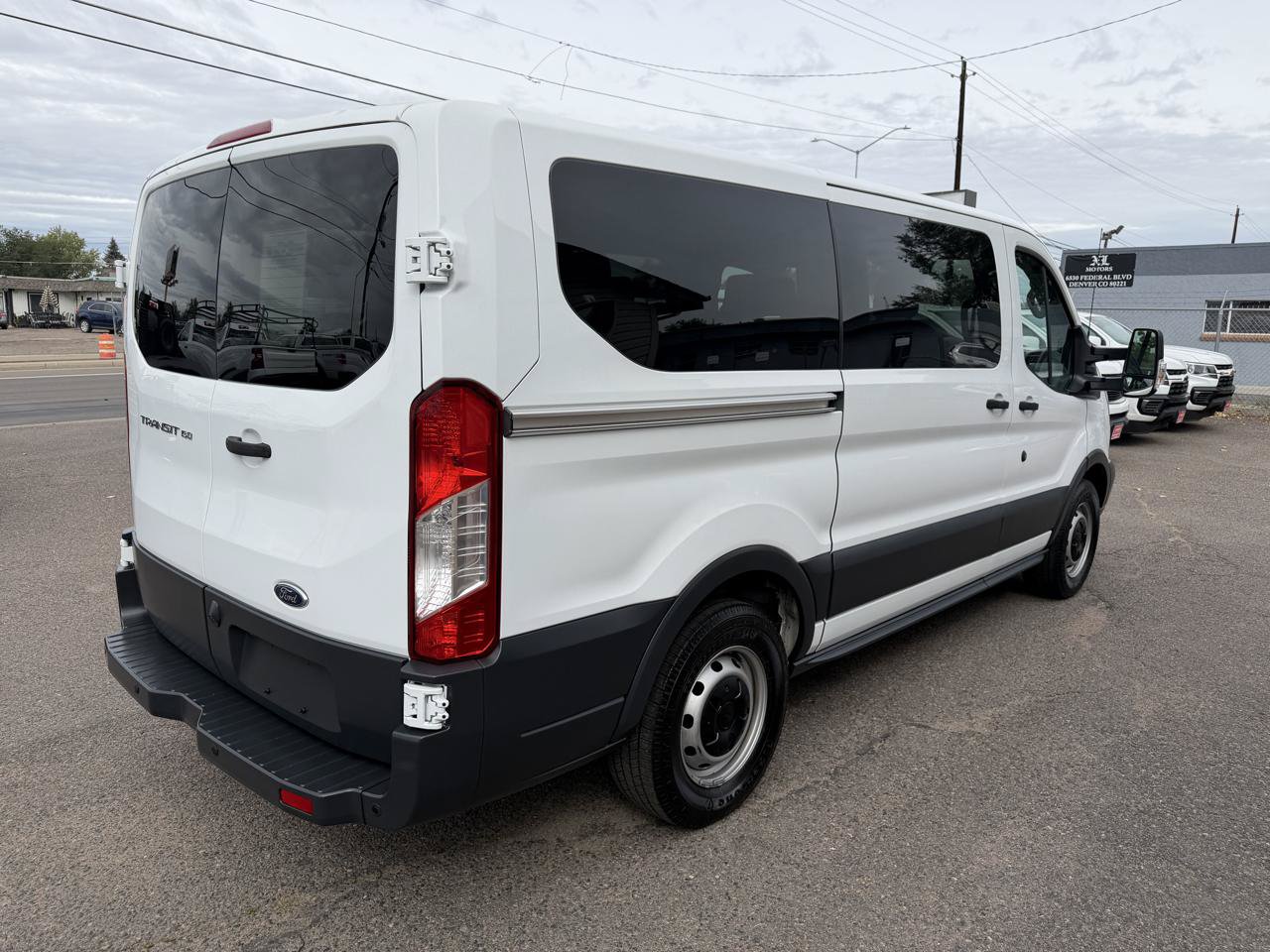Used 2018 Ford Transit 150 XL RWD image 9