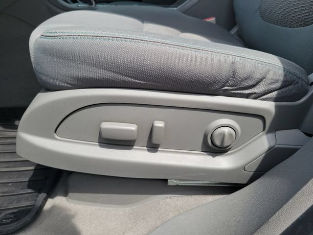 Used 2016 Chevrolet Traverse LS FWD image 15