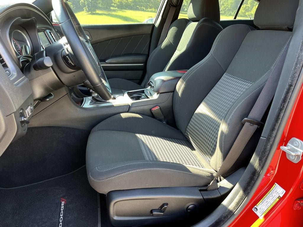 Used 2023 Dodge Charger R/T RWD image 27