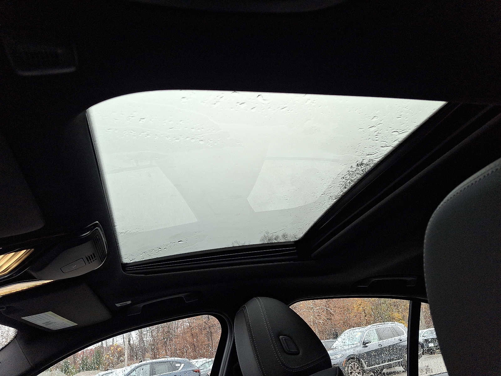 Certified 2023 BMW 330i xDrive Sedan w/ Driving Assistance Package image 14