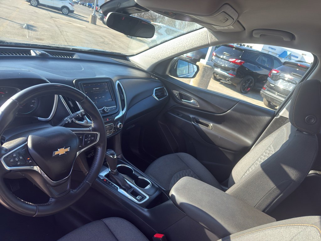 Used 2020 Chevrolet Equinox LT image 25