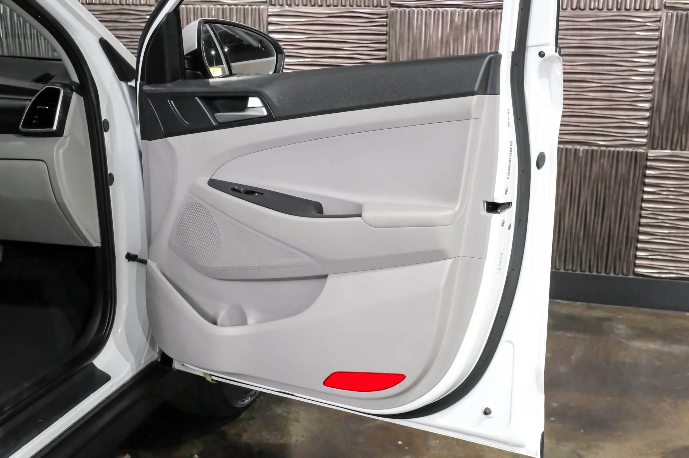 Used 2019 Hyundai Tucson Value FWD image 54