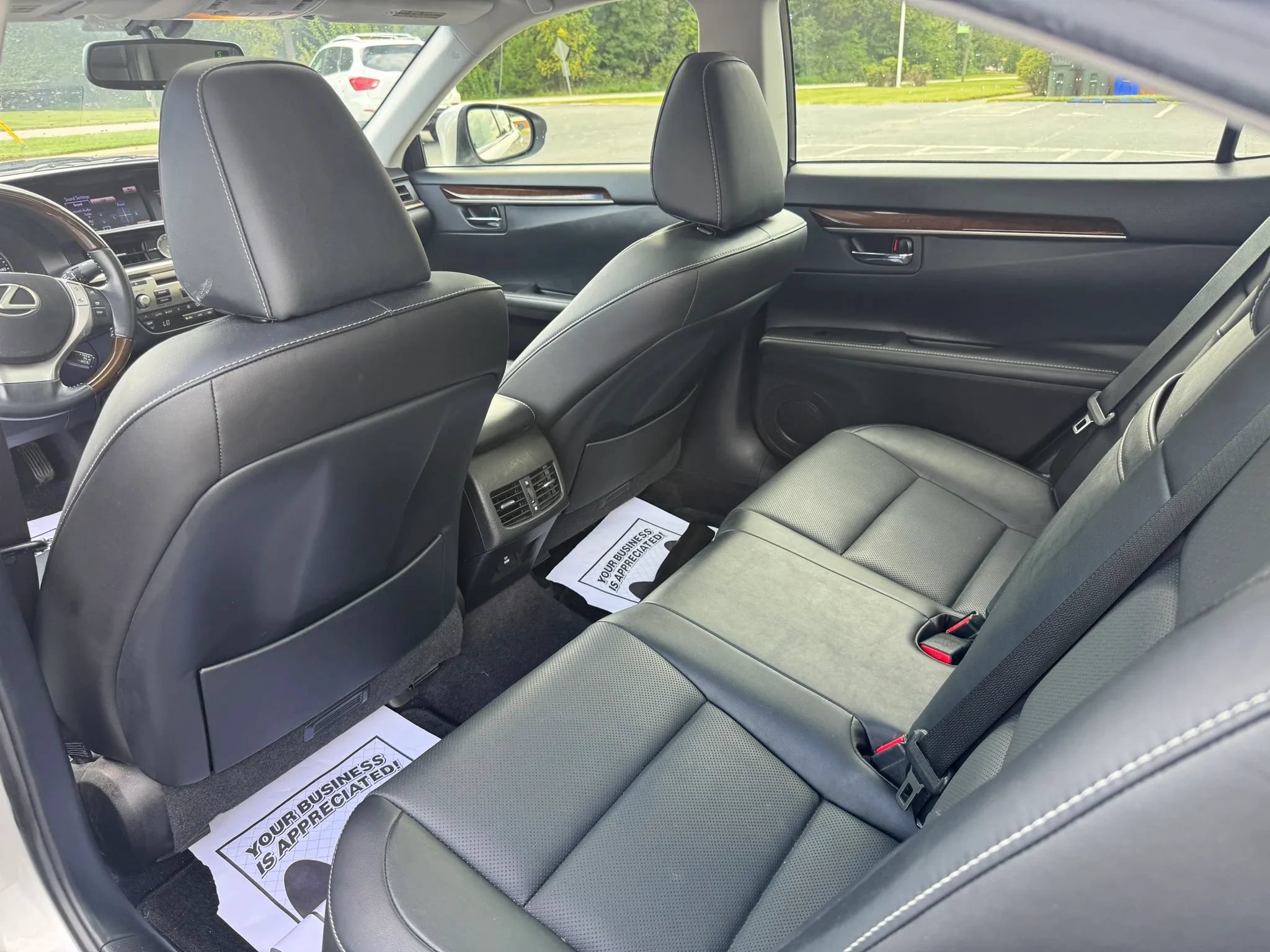 Used 2014 Lexus ES 350 w/ Premium Package FWD image 18
