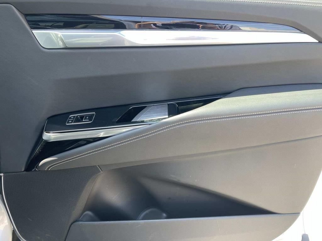 Certified 2025 Cadillac Escalade Sport AWD/4WD image 24