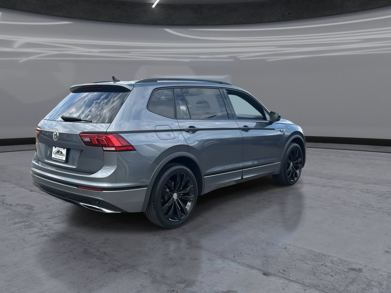 Certified 2021 Volkswagen Tiguan SE R-Line FWD image 5