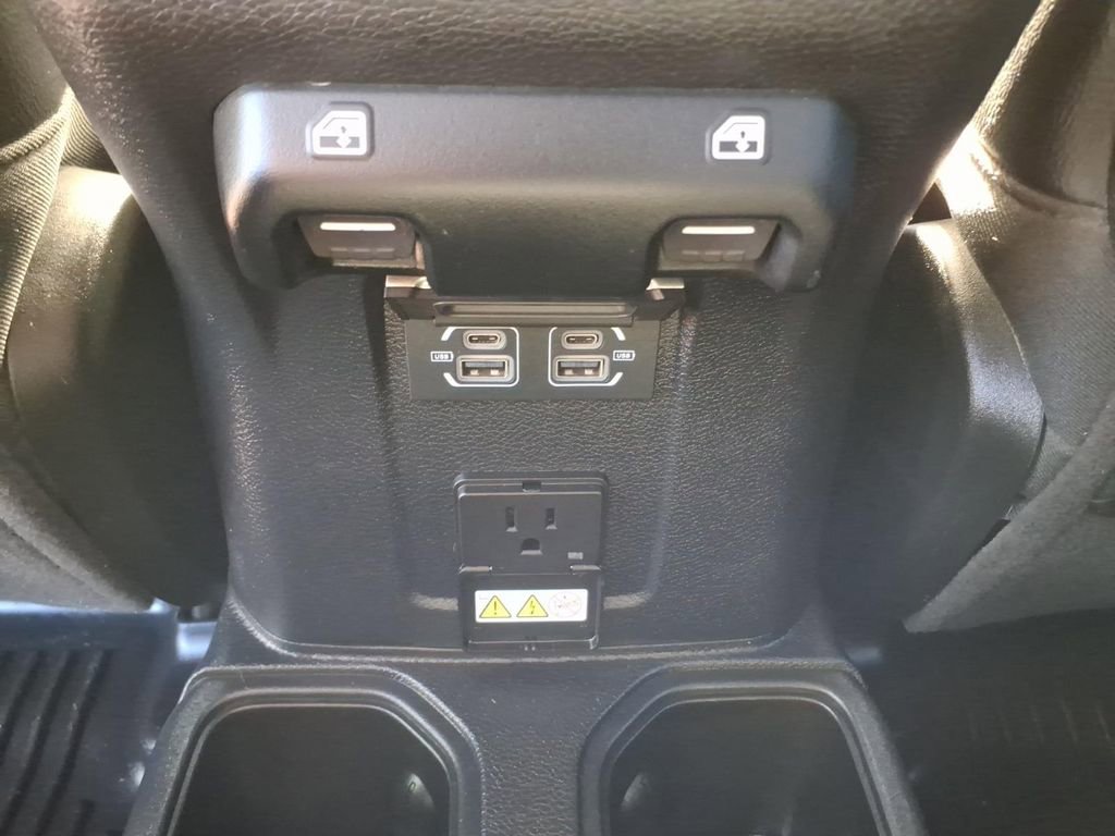 Used 2021 Jeep Gladiator Mojave image 14