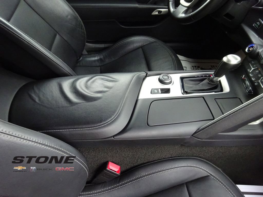 Used 2014 Chevrolet Corvette Stingray Coupe image 16