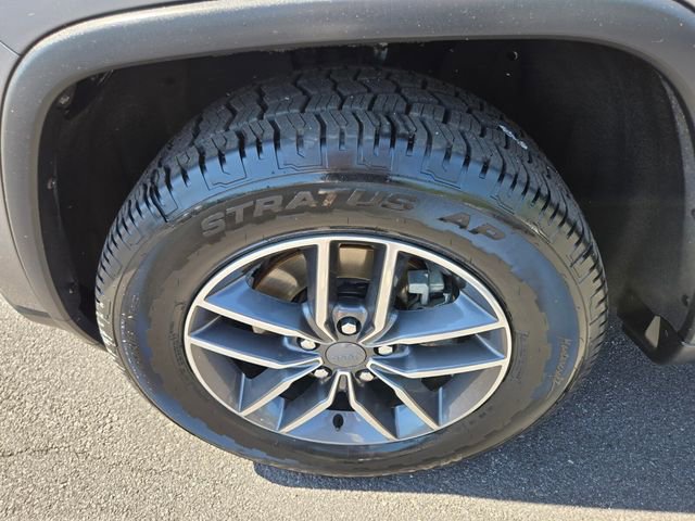 Used 2019 Jeep Grand Cherokee Limited w/ Luxury Group II AWD/4WD image 22