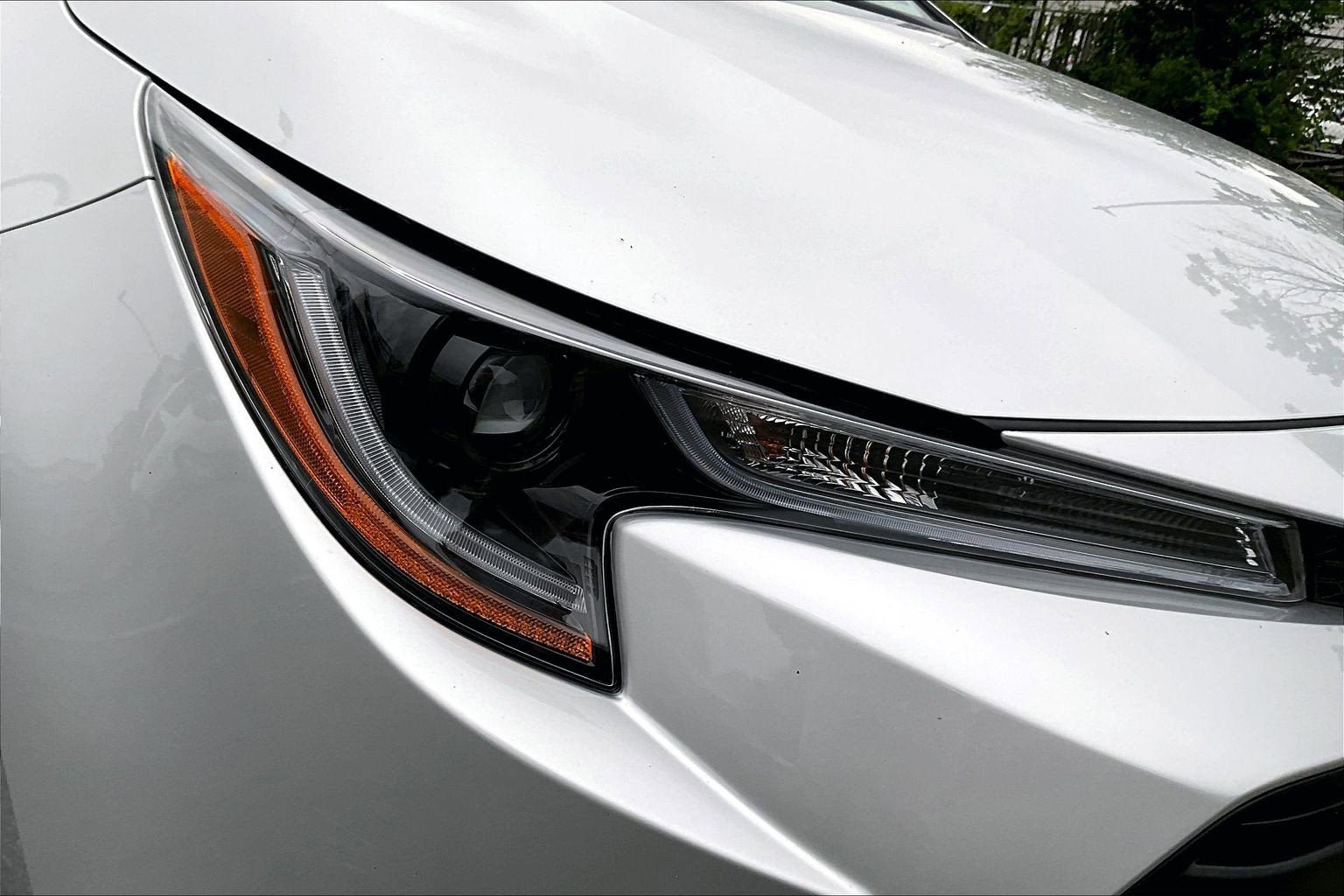 Used 2025 Toyota Corolla LE FWD image 26