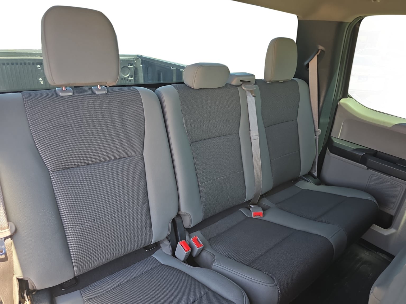 Used 2020 Ford F150 XL w/ Equipment Group 101A Mid RWD image 18