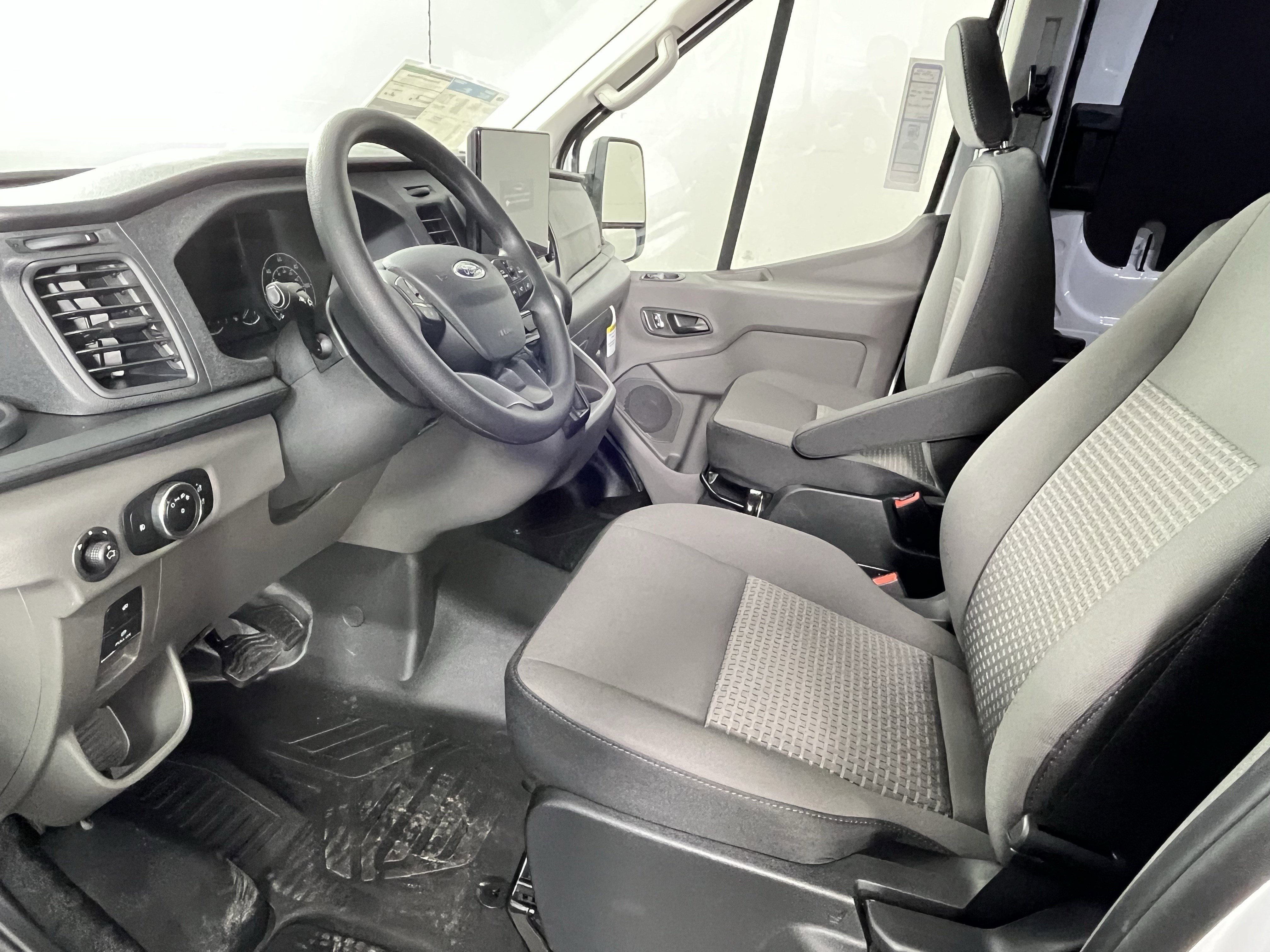 New 2025 Ford Transit 250 148 Medium Roof Extended AWD w/ Load Area Protection Package image 11