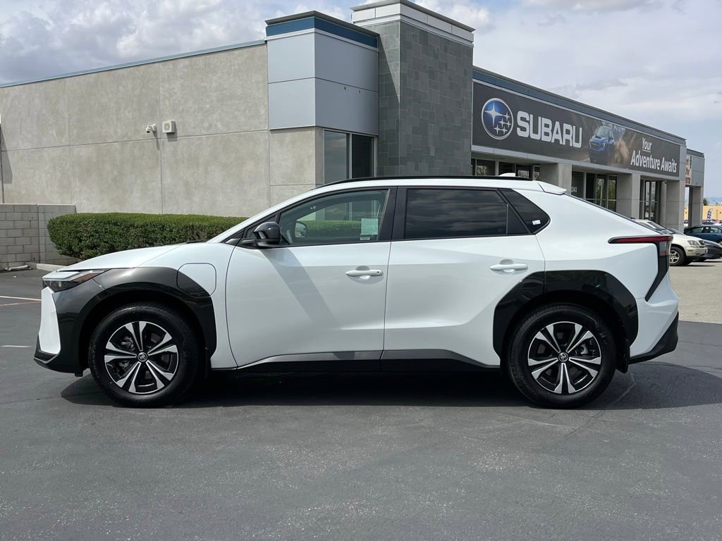Used 2025 Toyota bZ4X FWD w/ Weather Package image 6