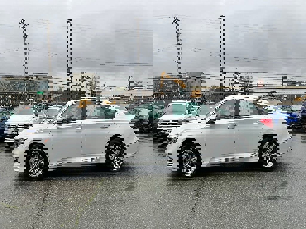 Used 2019 Honda Accord EX image 5