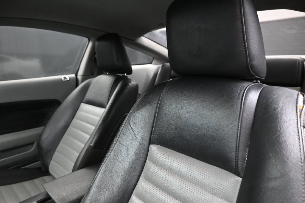 Used 2007 Ford Mustang GT Premium RWD image 12