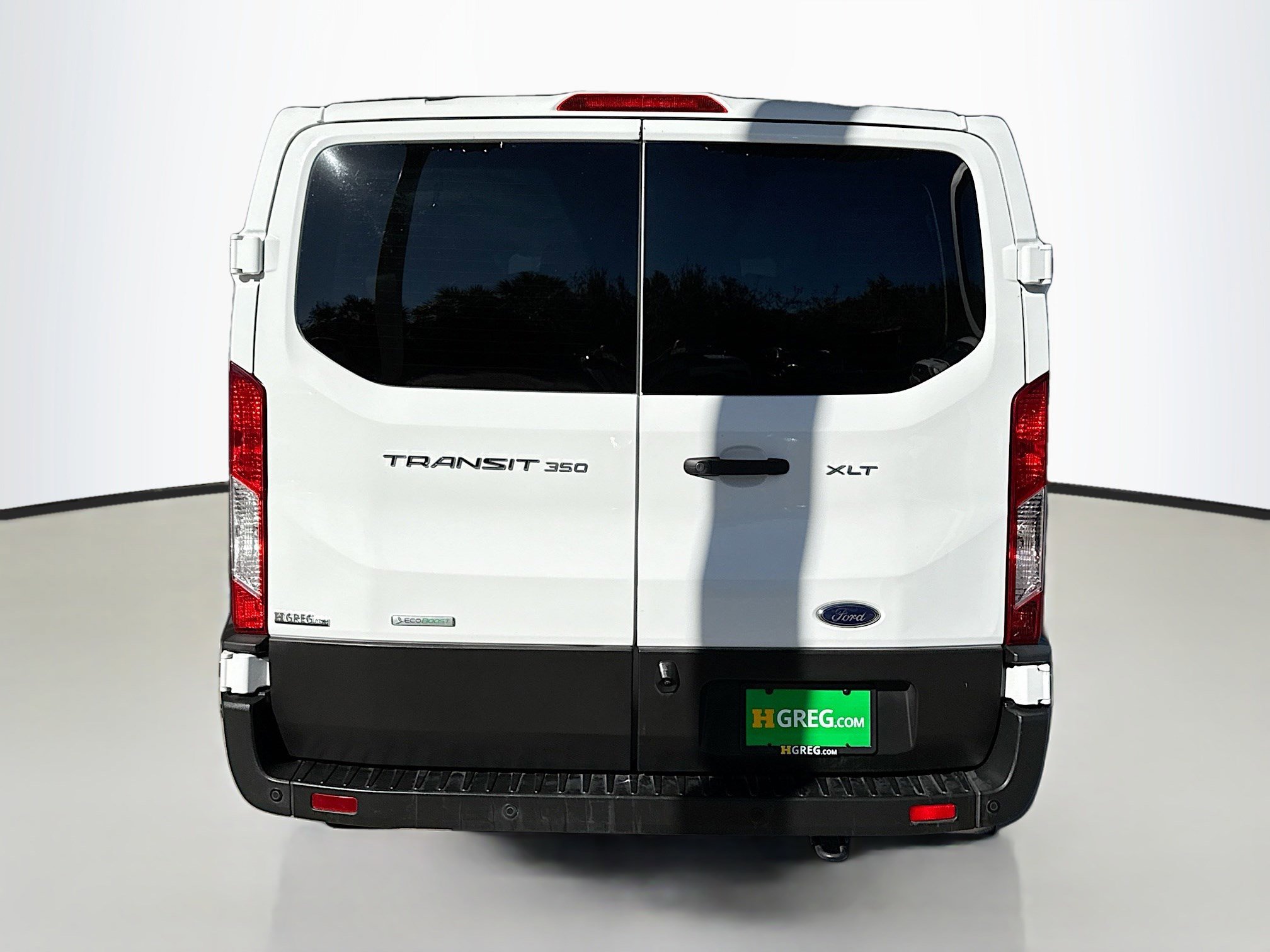 Used 2023 Ford Transit 350 XLT image 8