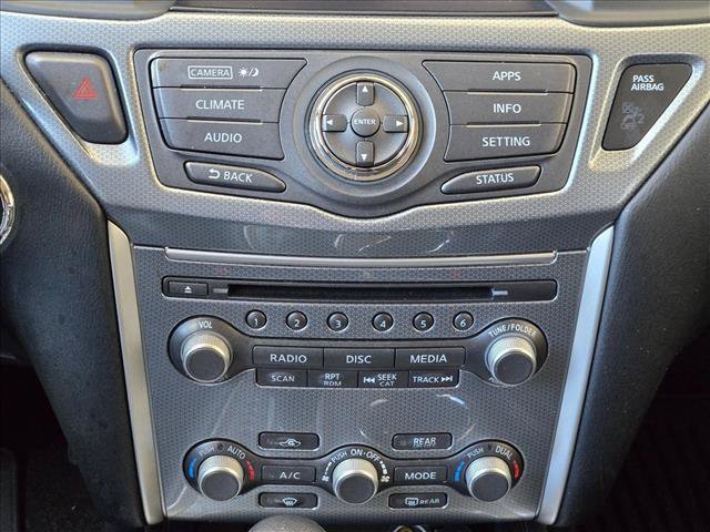 Used 2017 Nissan Pathfinder SL FWD image 14