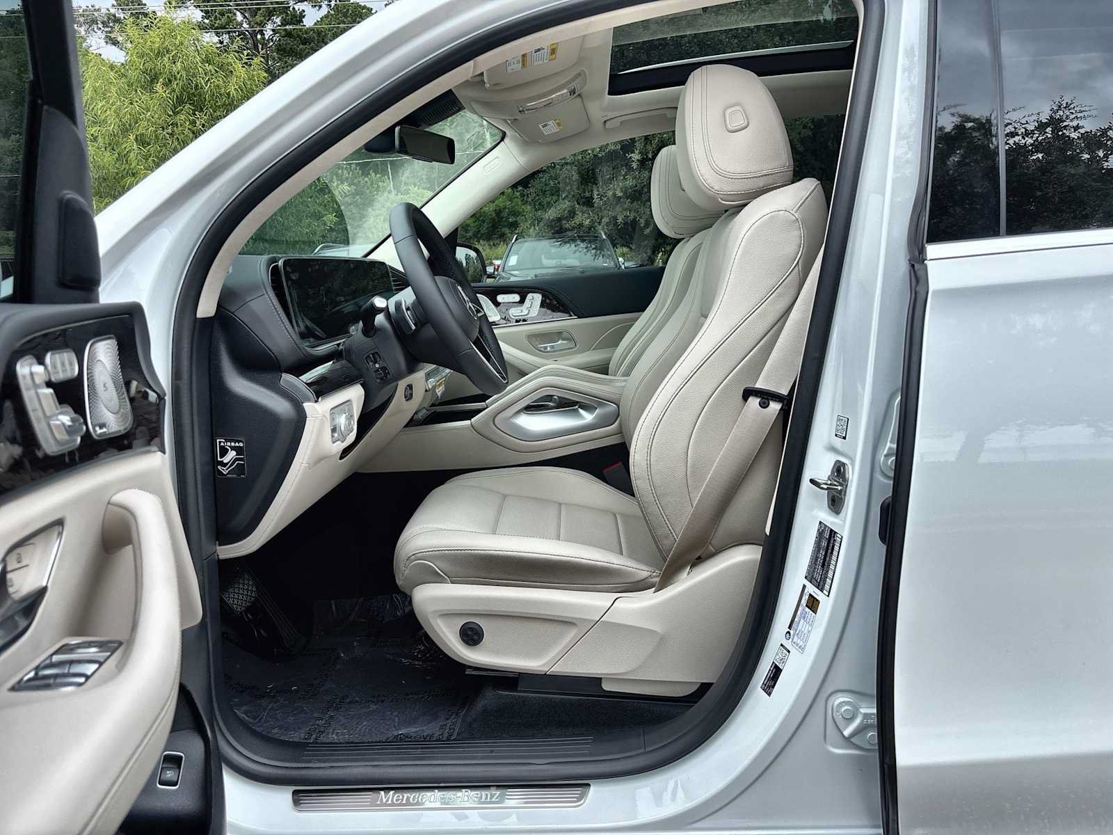 New 2026 Mercedes-Benz GLE 350 4MATIC image 2
