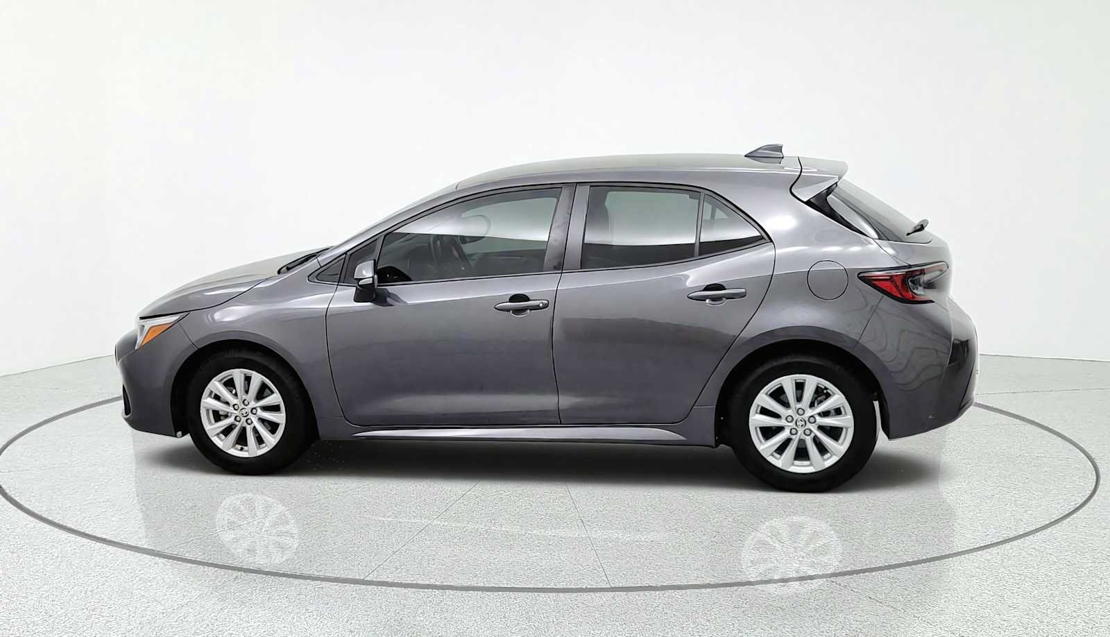 Used 2024 Toyota Corolla SE FWD image 6