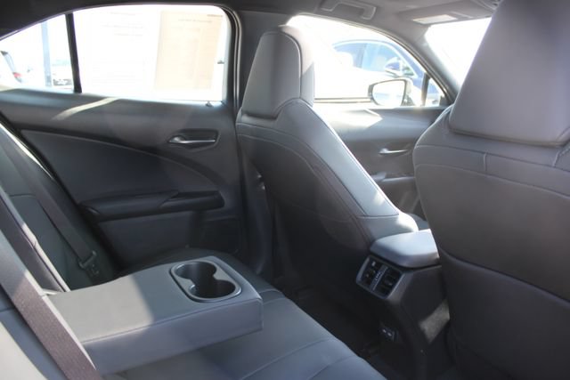 Certified 2024 Lexus UX 250h FWD image 7