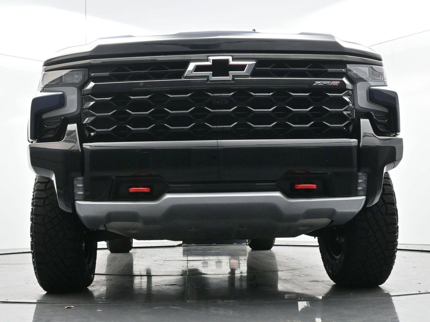 Used 2023 Chevrolet Silverado 1500 ZR2 w/ Technology Package image 47