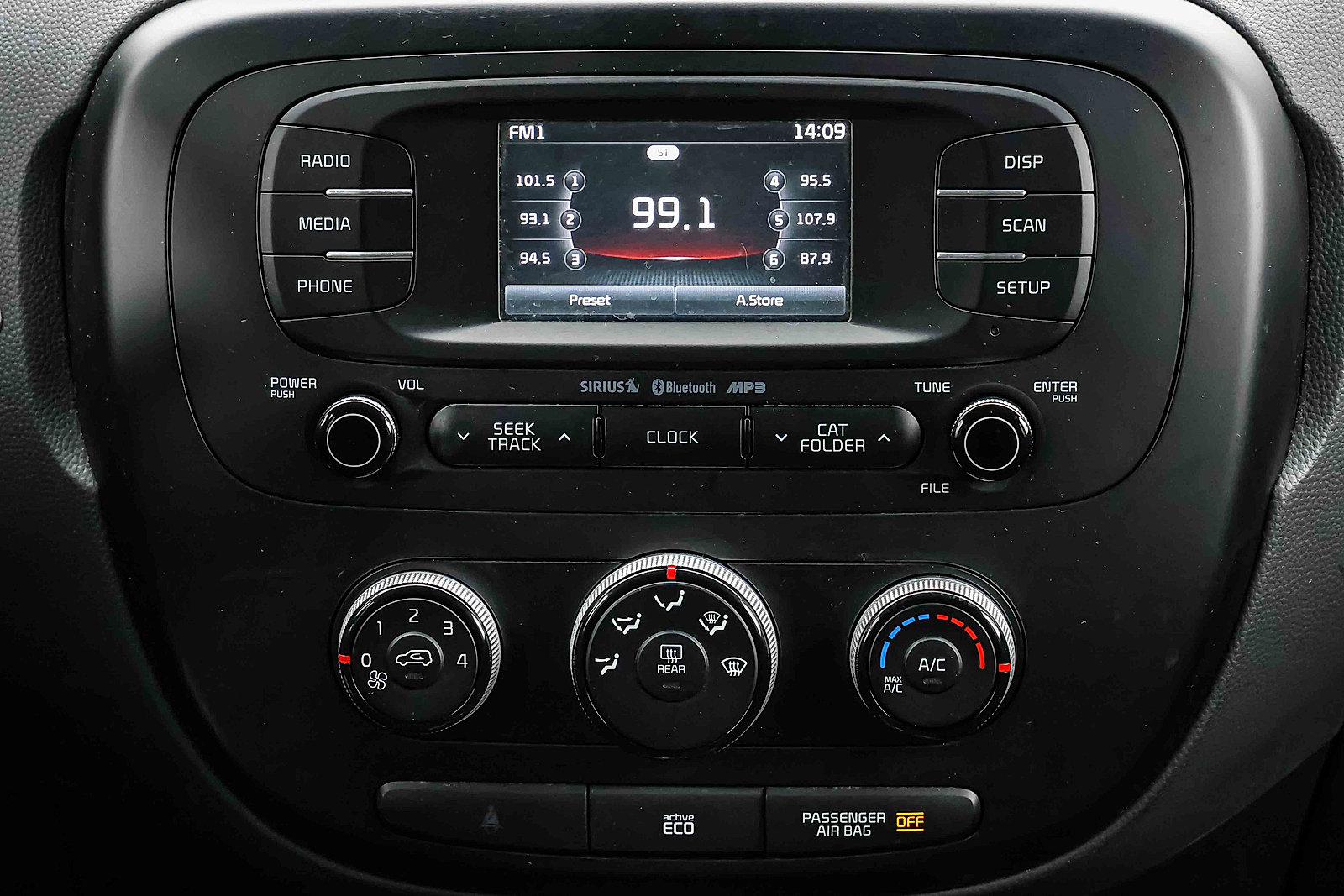 Used 2016 Kia Soul w/ Convenience Package image 12