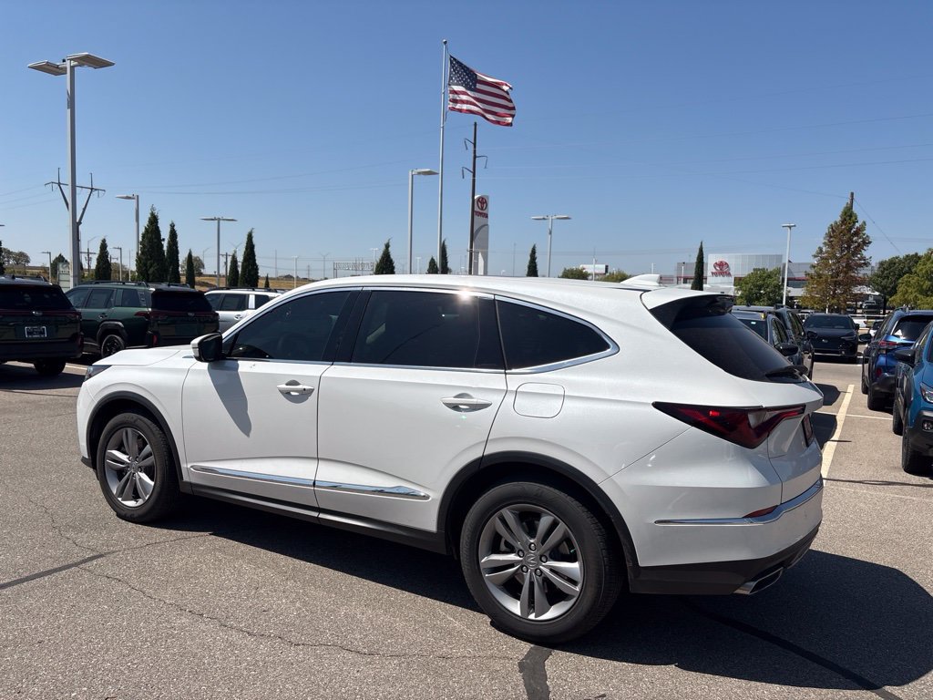 Used 2025 Acura MDX SH-AWD image 5