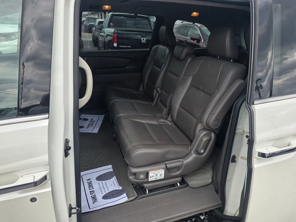 Used 2012 Honda Odyssey Touring image 12