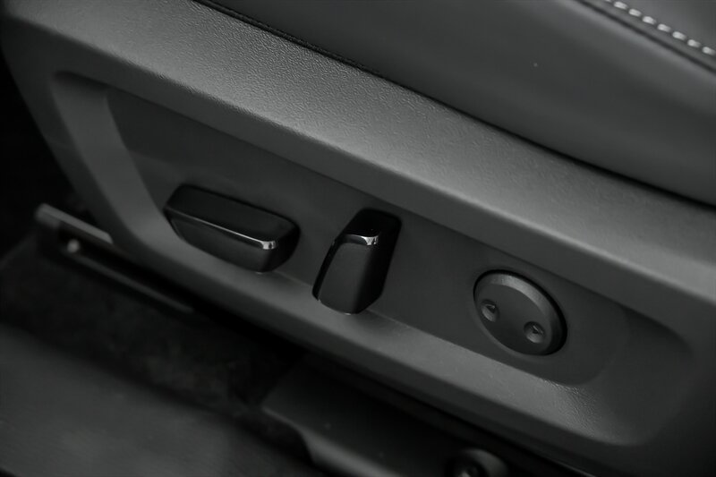 New 2026 Mitsubishi Outlander SE AWD/4WD image 16