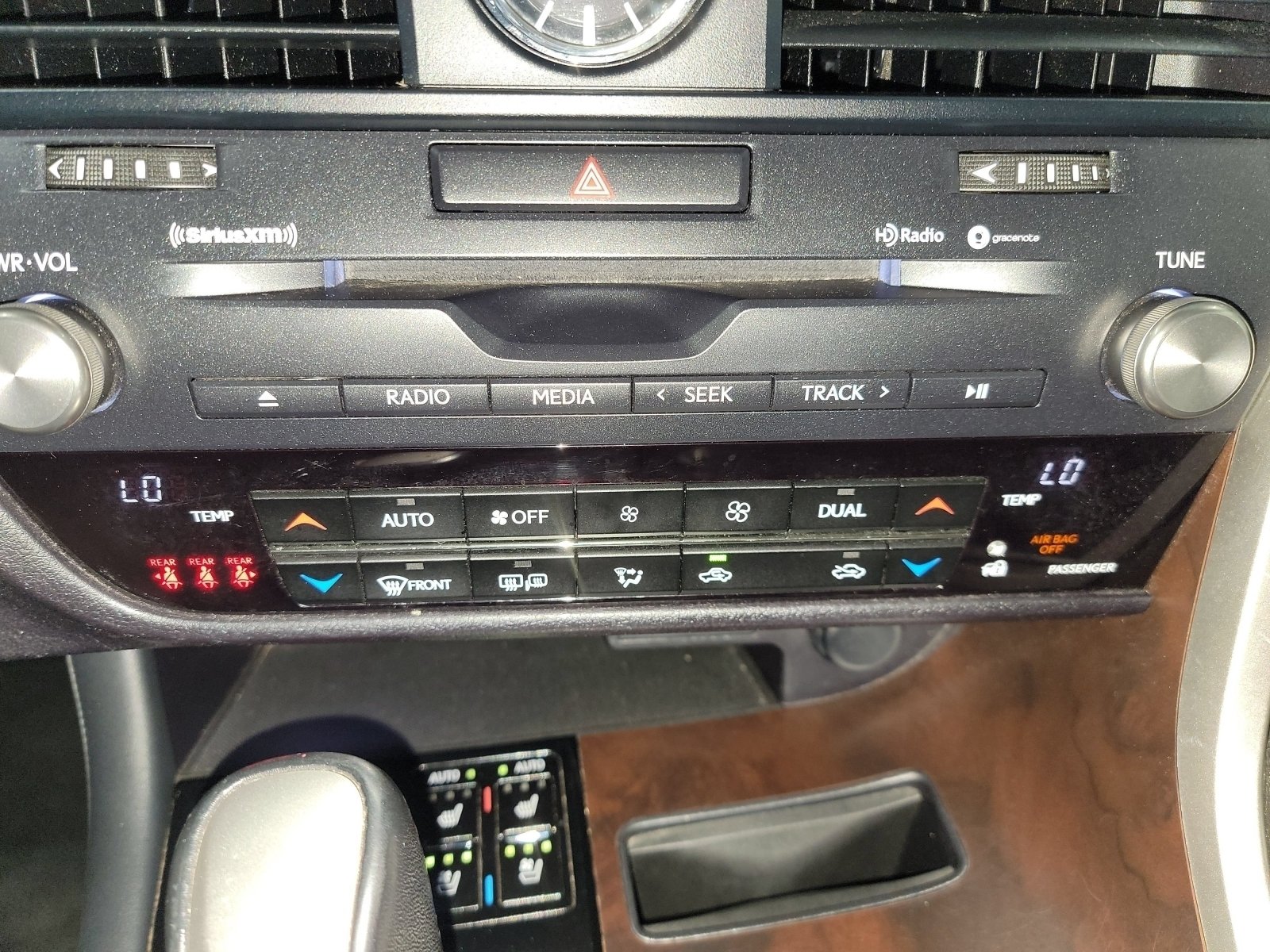 Used 2020 Lexus RX 450h AWD w/ Premium Package image 21