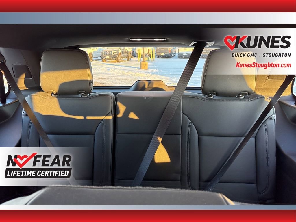 Used 2024 Chevrolet Tahoe Z71 image 35