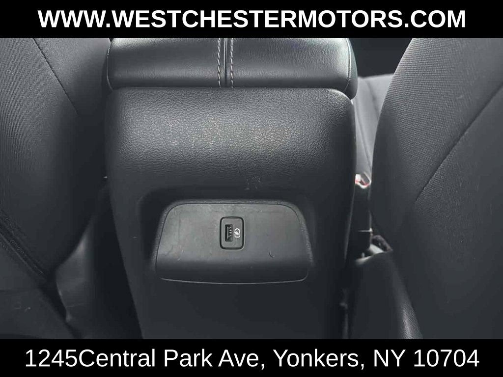 Used 2024 Nissan Sentra SV FWD image 19