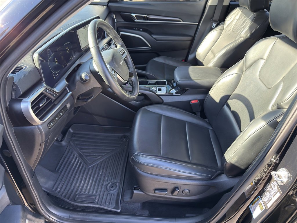 Used 2024 Kia Telluride S w/ S Sunroof Package image 10