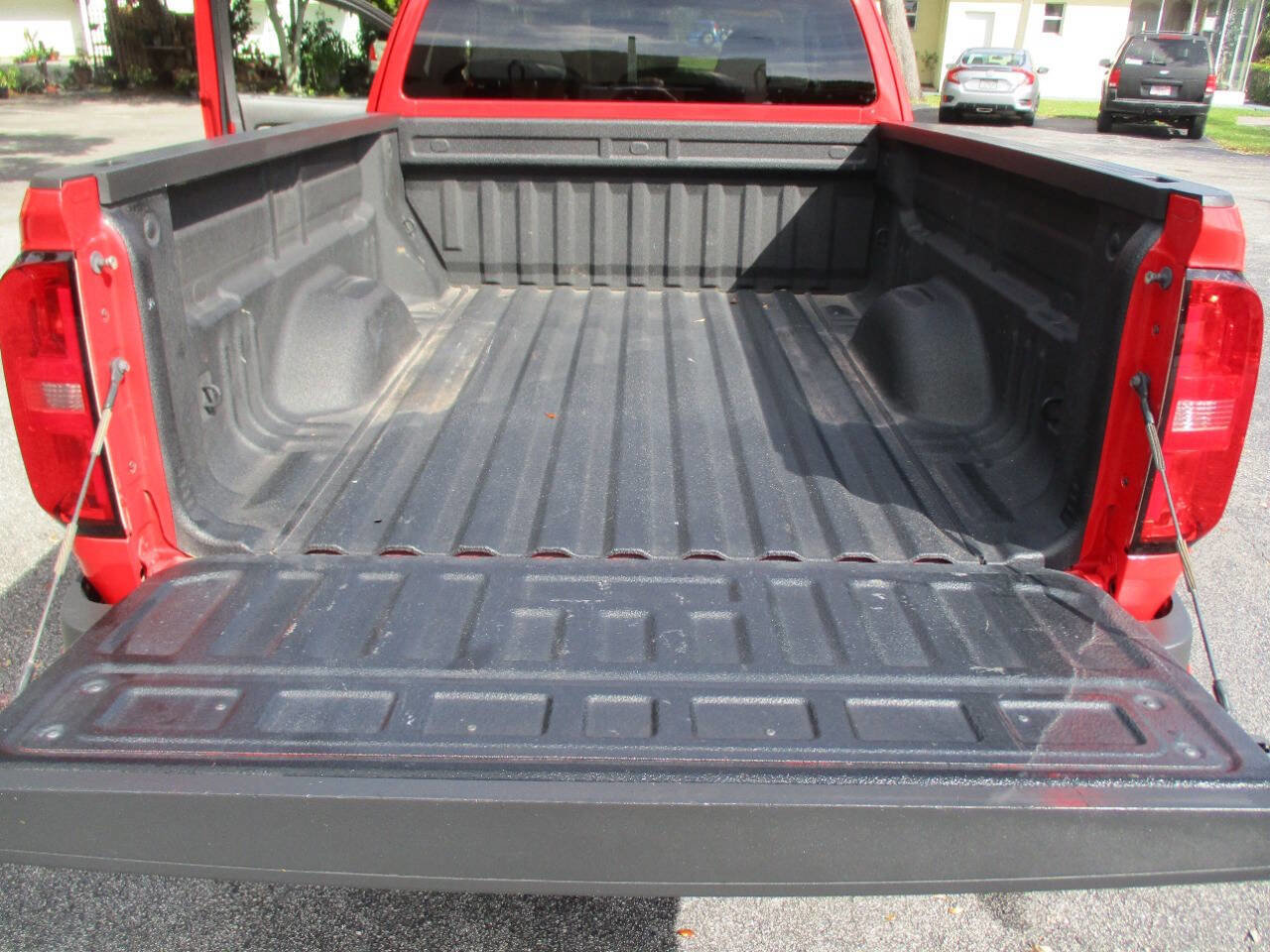 Used 2018 Chevrolet Colorado LT image 35