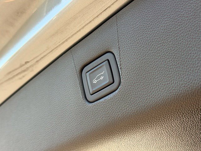 Used 2024 Chevrolet Blazer RS w/ LPO, Floor Liner Package FWD image 28