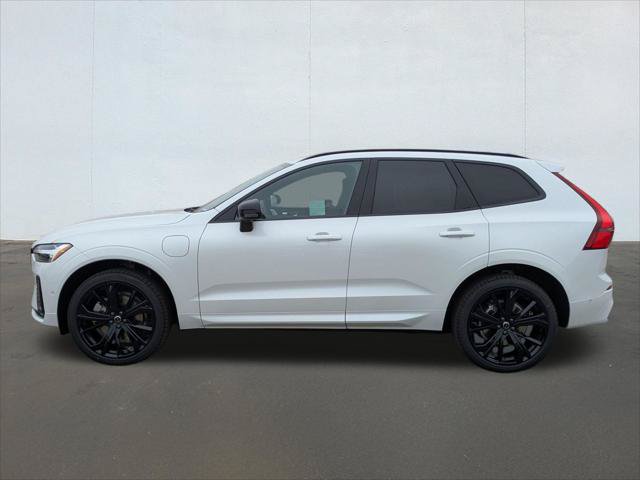 New 2026 Volvo XC60 T8 Ultra w/ Climate Package PRO AWD/4WD image 3