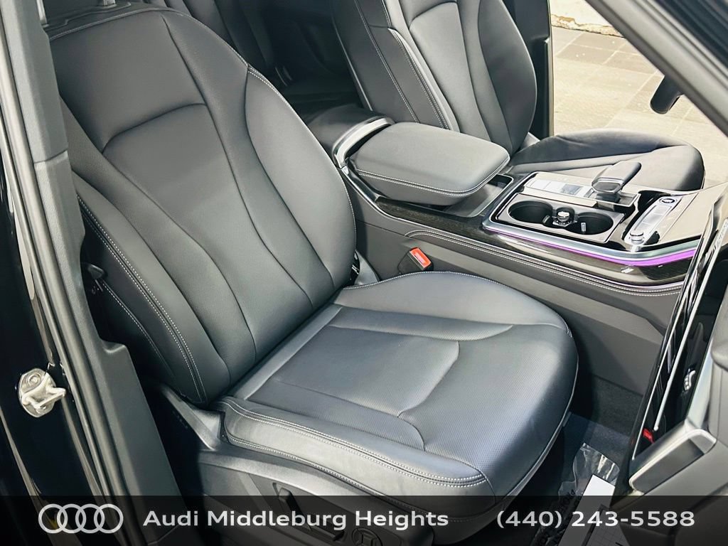 Certified 2025 Audi Q7 3.0T Premium Plus w/ Premium Plus Package AWD/4WD image 28