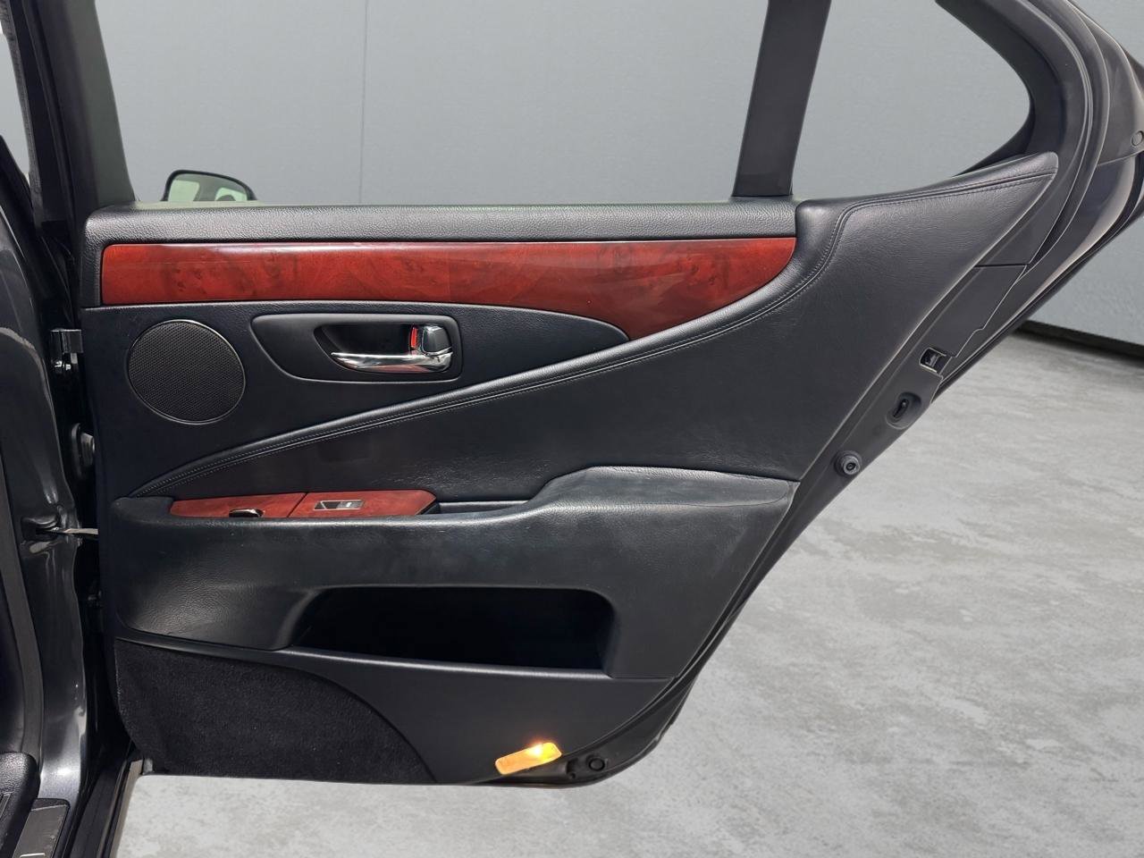 Used 2009 Lexus LS 460 AWD image 13