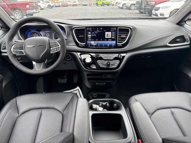 New 2026 Chrysler Pacifica Select image 19