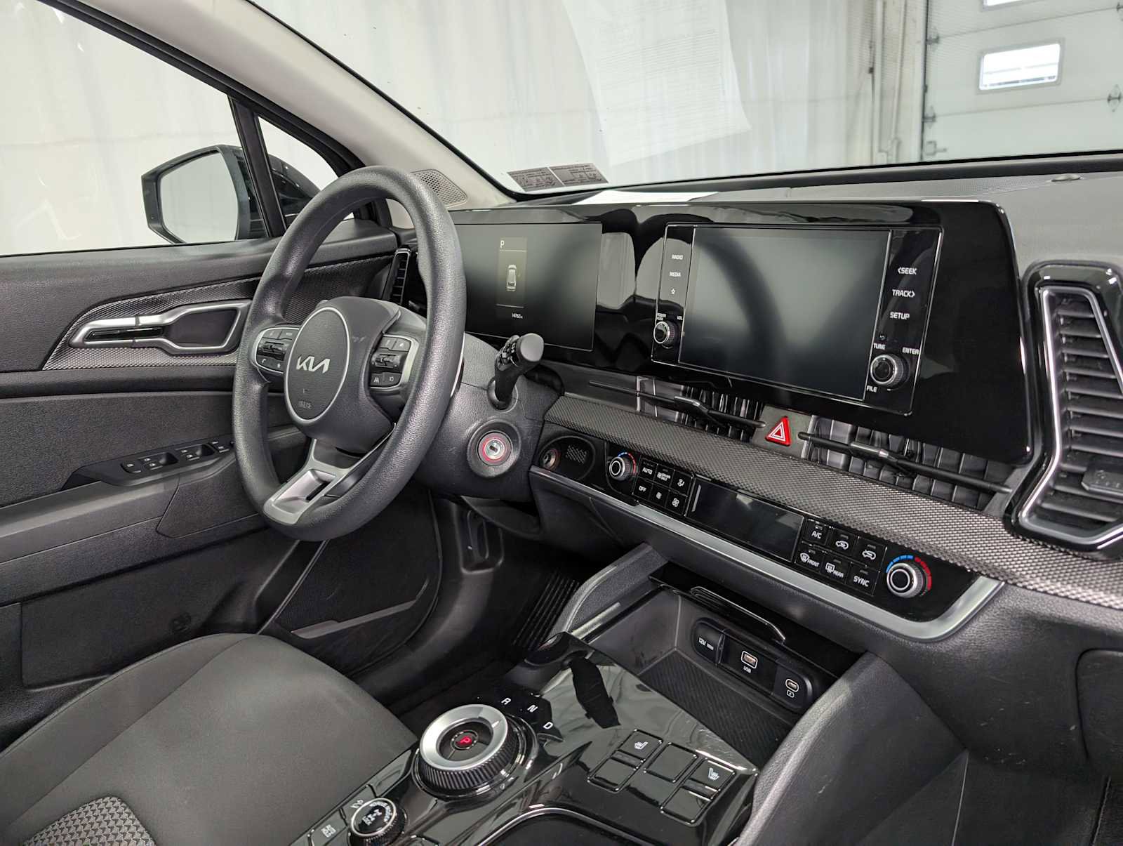 Certified 2023 Kia Sportage LX image 41